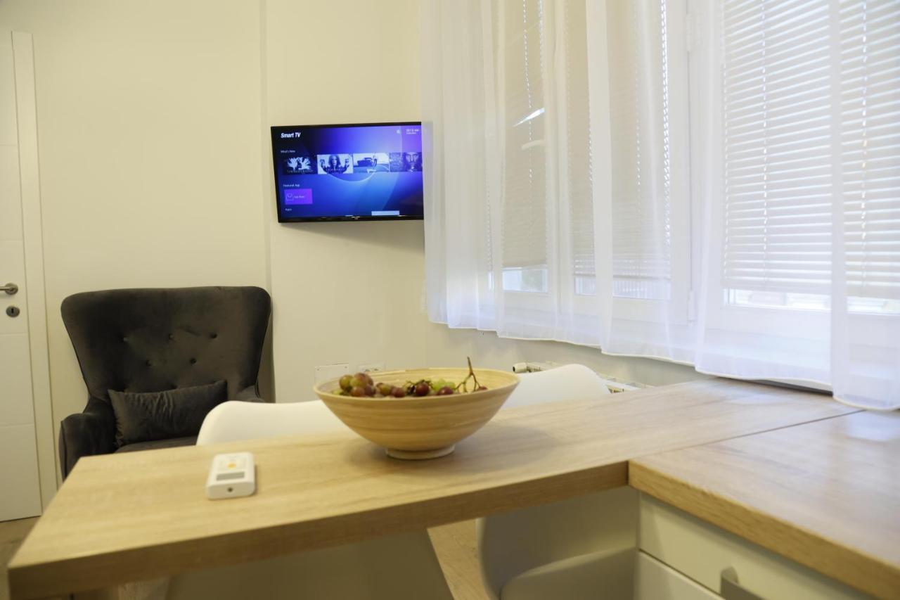 Blue And Rose Cozy - Quiet In The Best Location - Self Check-In - 5Th Floor With Elevator Saraybosna Dış mekan fotoğraf